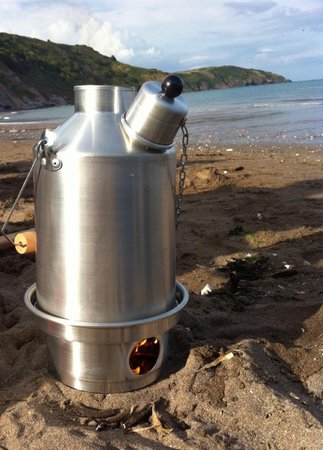 Having a brew on the beach after a day in the land rover using my ghille kettle from landylubber! Amazing kettle and once again awesome service from you guys!! Seriously go buy one!! Paul Wyse\\n\\n19/08/2014 14:07