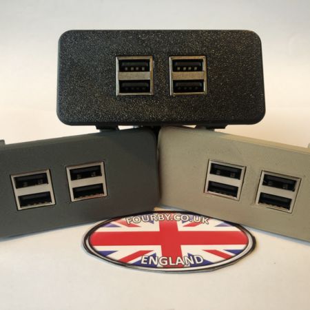 Discovery Td5 Boot USB Ports